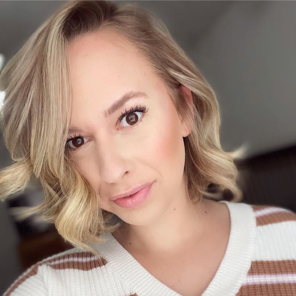 Meet your Posher, Nicole